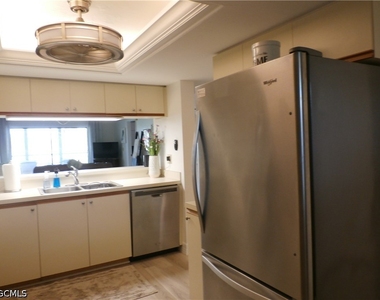 16470 Kelly Cove Drive - Photo Thumbnail 4