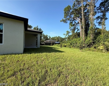 232 Bell Boulevard S - Photo Thumbnail 24