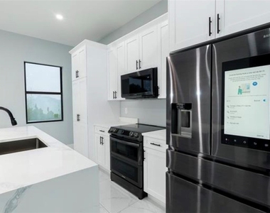 4703 Elva Avenue S - Photo Thumbnail 1