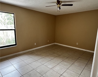 1807 Sw 1st Avenue - Photo Thumbnail 4