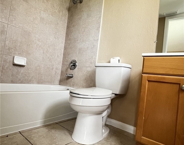 1807 Sw 1st Avenue - Photo Thumbnail 7