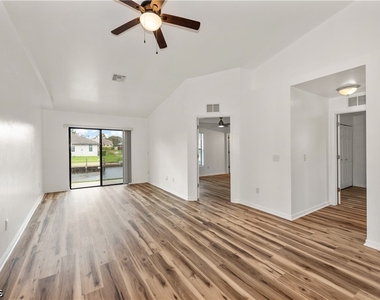 3520 Sw 17th Avenue - Photo Thumbnail 10