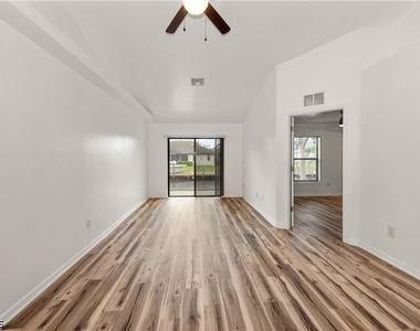 3520 Sw 17th Avenue - Photo Thumbnail 6