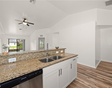 3520 Sw 17th Avenue - Photo Thumbnail 12