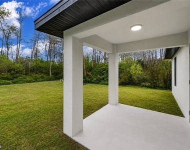 640 Lydia Street - Photo Thumbnail 24