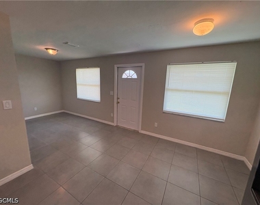 11461 Char Ann Drive - Photo Thumbnail 3