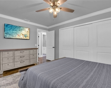 2413 Dover Avenue - Photo Thumbnail 19