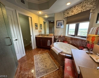 14380 Riva Del Lago Drive - Photo Thumbnail 14