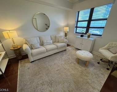 14380 Riva Del Lago Drive - Photo Thumbnail 2