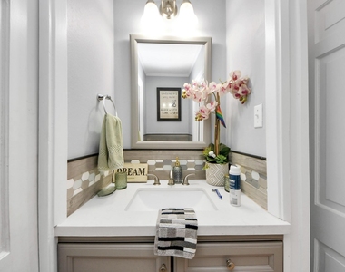 142 Wall Street - Photo Thumbnail 23