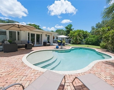 1274 Pine Court - Photo Thumbnail 39
