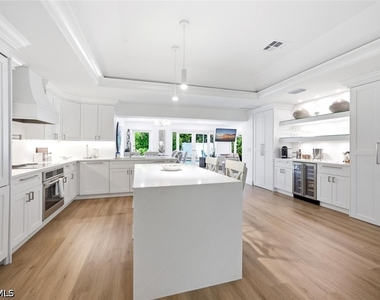 1274 Pine Court - Photo Thumbnail 6