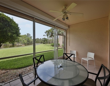 526 Lake Louise Circle - Photo Thumbnail 15