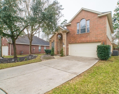 27 Gilmore Grove Place - Photo Thumbnail 1