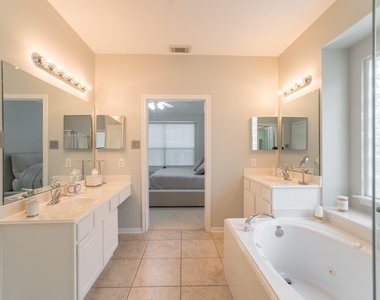 27 Gilmore Grove Place - Photo Thumbnail 26