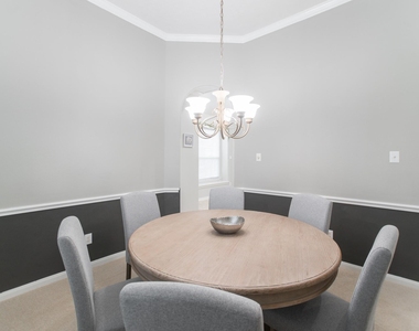 27 Gilmore Grove Place - Photo Thumbnail 5