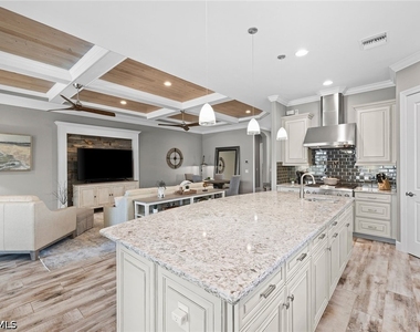 9515 Campanile Circle - Photo Thumbnail 11
