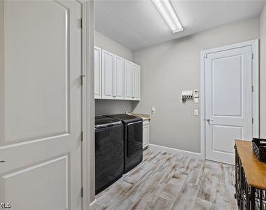 9515 Campanile Circle - Photo Thumbnail 23