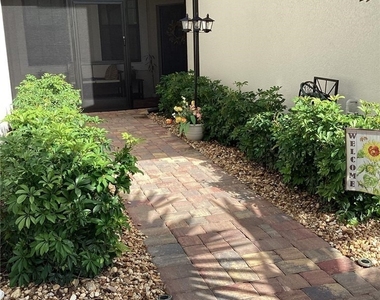 5710 Mayflower Way - Photo Thumbnail 2