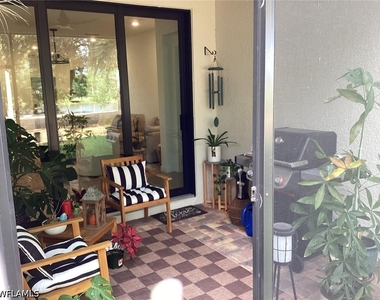 5710 Mayflower Way - Photo Thumbnail 11