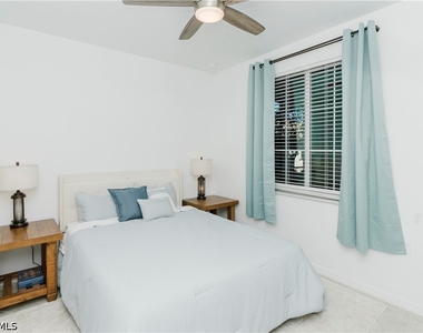 6082 National Boulevard - Photo Thumbnail 16
