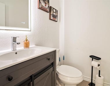 15235 Canyon Rapids Rd - Photo Thumbnail 13