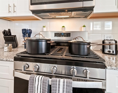 15235 Canyon Rapids Rd - Photo Thumbnail 7