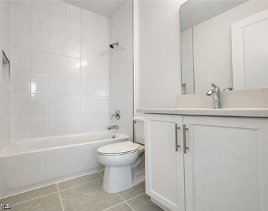 12770 Woodbury Drive - Photo Thumbnail 14