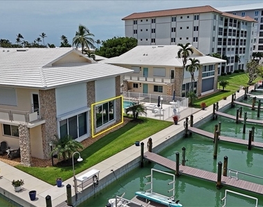 2500 Gulf Shore Boulevard N - Photo Thumbnail 3
