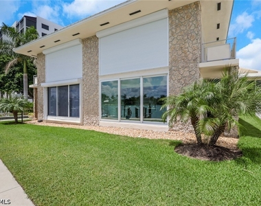 2500 Gulf Shore Boulevard N - Photo Thumbnail 30