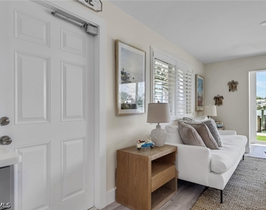 2500 Gulf Shore Boulevard N - Photo Thumbnail 7