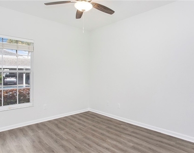 6225 Bellerive Avenue - Photo Thumbnail 16