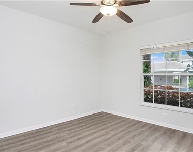 6225 Bellerive Avenue - Photo Thumbnail 15