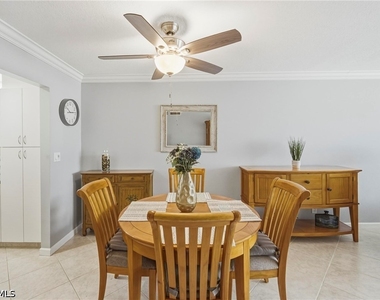 1010 Manatee Road - Photo Thumbnail 3