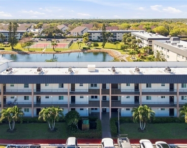 1010 Manatee Road - Photo Thumbnail 17