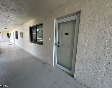 788 Park Shore Drive - Photo Thumbnail 2