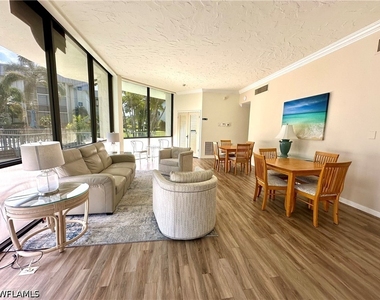 788 Park Shore Drive - Photo Thumbnail 26