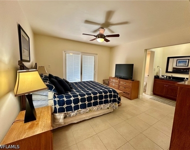 788 Park Shore Drive - Photo Thumbnail 12