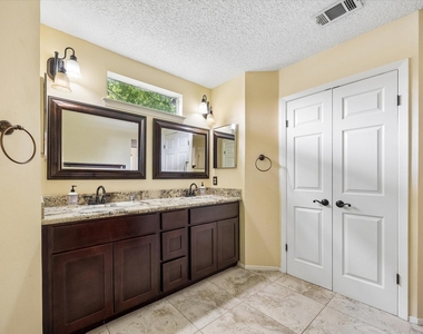 963 Althea Drive - Photo Thumbnail 10