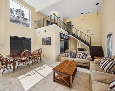 963 Althea Drive - Photo Thumbnail 3