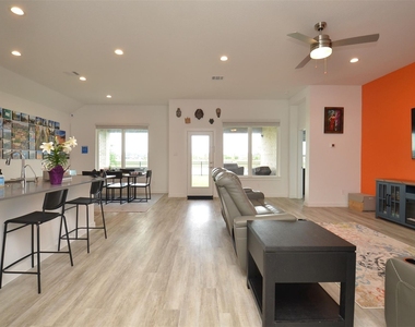 1696 Daylight Lake Drive - Photo Thumbnail 22