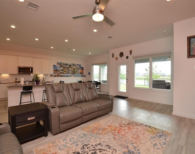 1696 Daylight Lake Drive - Photo Thumbnail 24