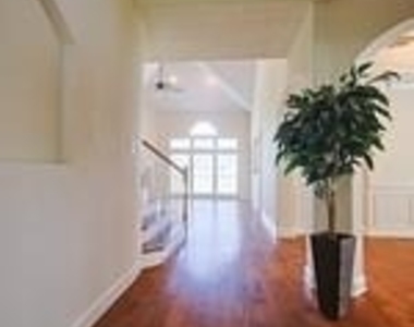 10019 Heron Meadows Drive - Photo Thumbnail 3