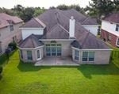 10019 Heron Meadows Drive - Photo Thumbnail 22