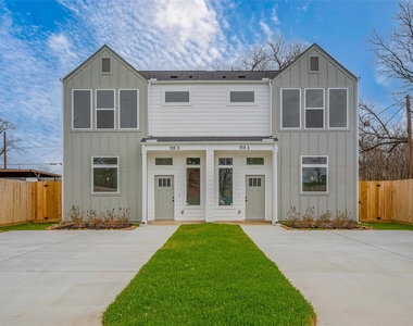 918 Saint Clair Street - Photo Thumbnail 1