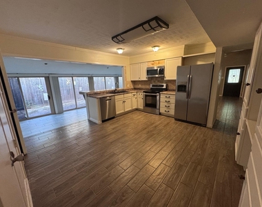 15602 Camino Del Sol Drive - Photo Thumbnail 13