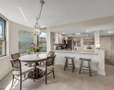 10562 Gulf Shore Drive - Photo Thumbnail 9