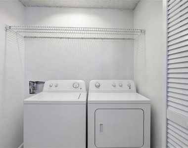 10110 Forum West Dr - Photo Thumbnail 17