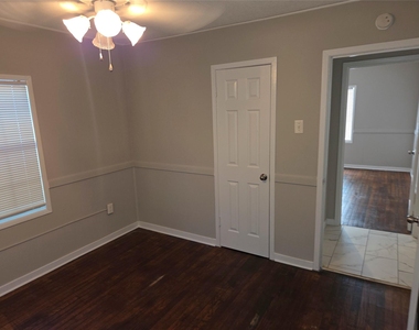505 Peggy Street - Photo Thumbnail 11
