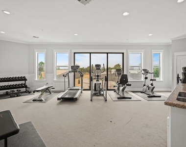 2802 Morrison Street - Photo Thumbnail 24